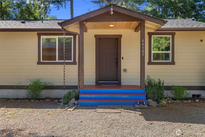 Property Photo: 44303 Pine Road WA 98251