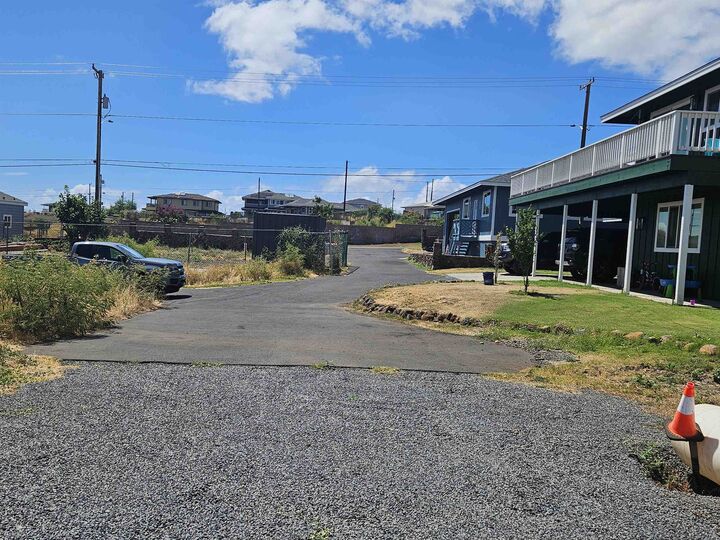 Property Photo: 536B Lahainaluna Rd Unit 3 HI 96761