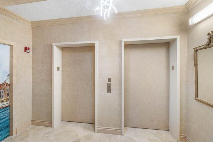 Property Photo: 3720 S Ocean Boulevard 406 FL 33487