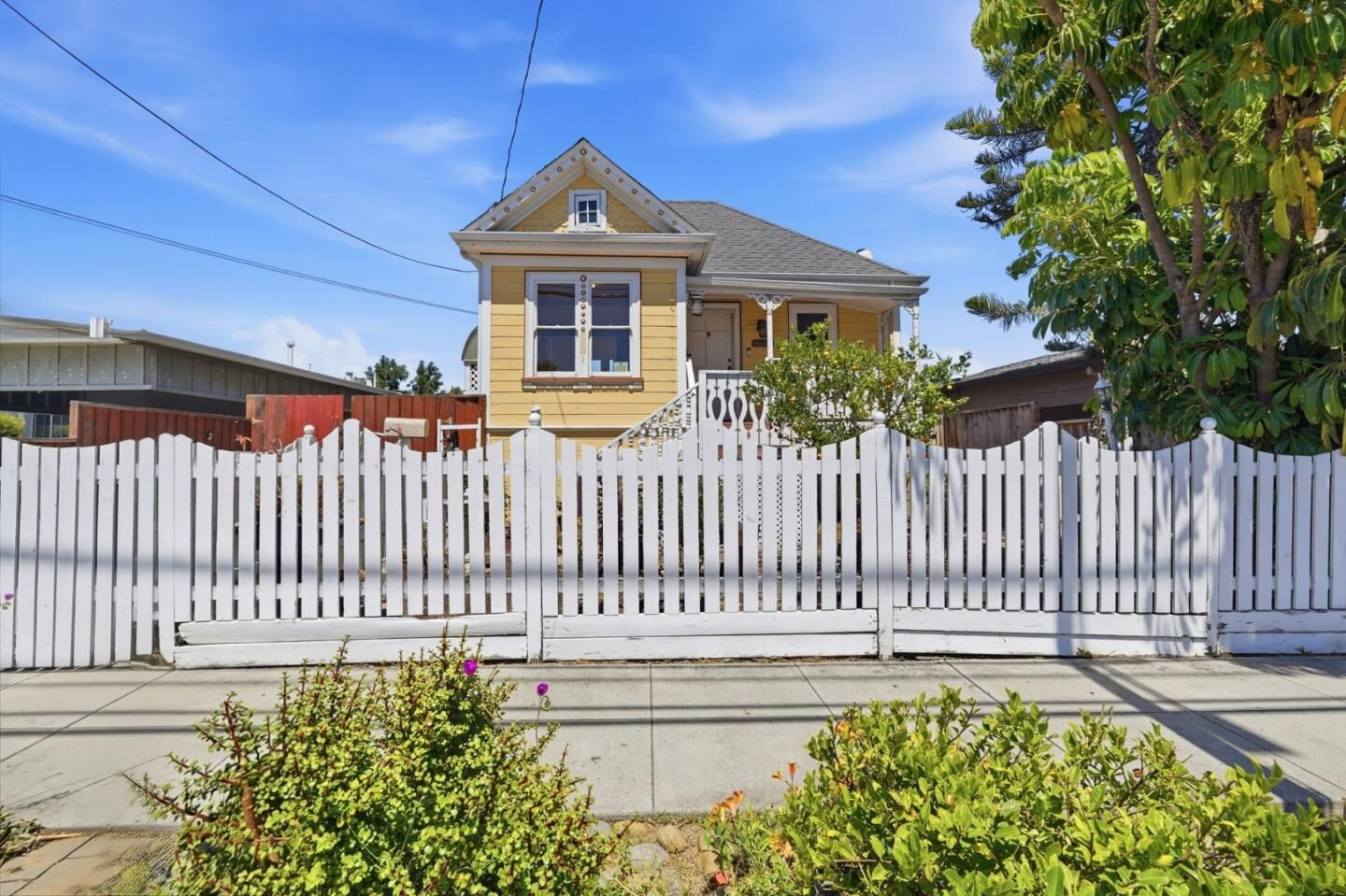 Property Photo:  216 North 25th Street  CA 95116 
