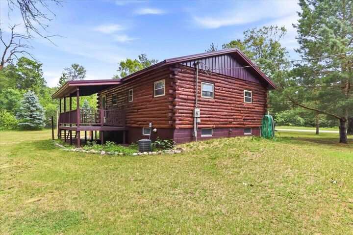 Property Photo: 1312 County Road F WI 53910