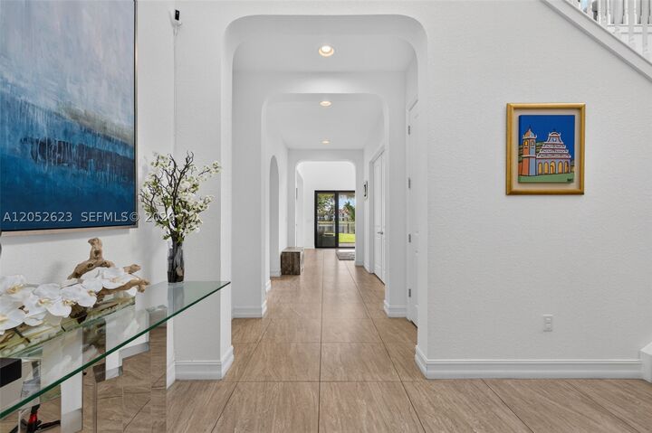 Property Photo: 11326 SW 12th St FL 33025