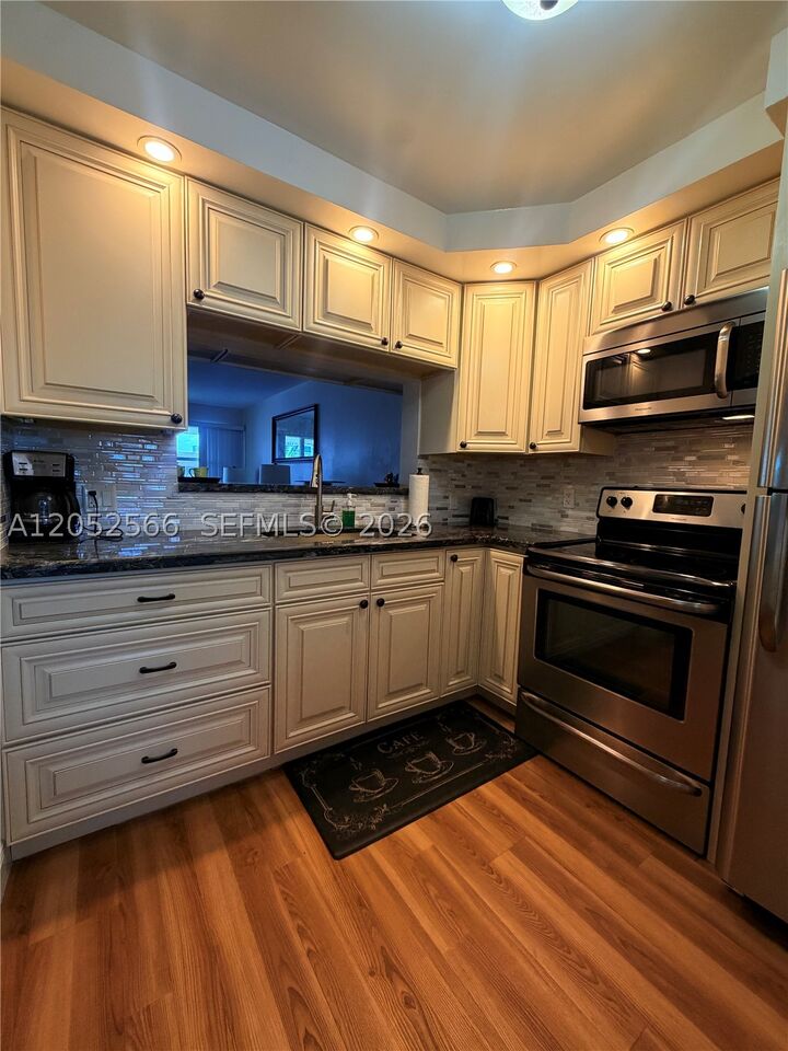 Property Photo: 1889 S Ocean Dr 406 FL 33009