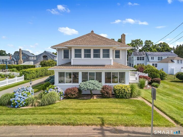 Property Photo:  420 Maple Avenue  CT 06475 