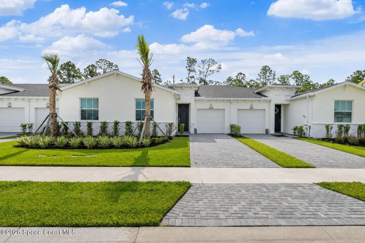 Property Photo:  1381 Miraflores Trail NW  FL 32907 