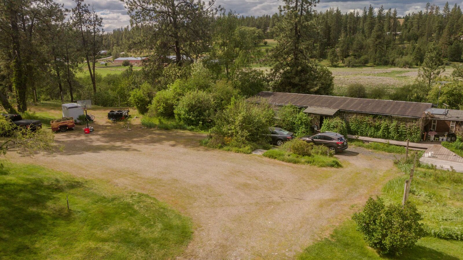 Property Photo:  36019 N Milan-Elk Rd  WA 99003 
