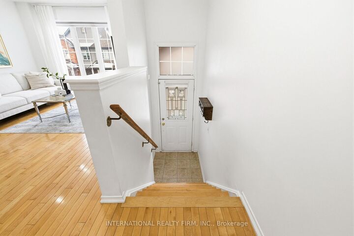 Property Photo: 35 Ventura Lane ON L1T 0C4