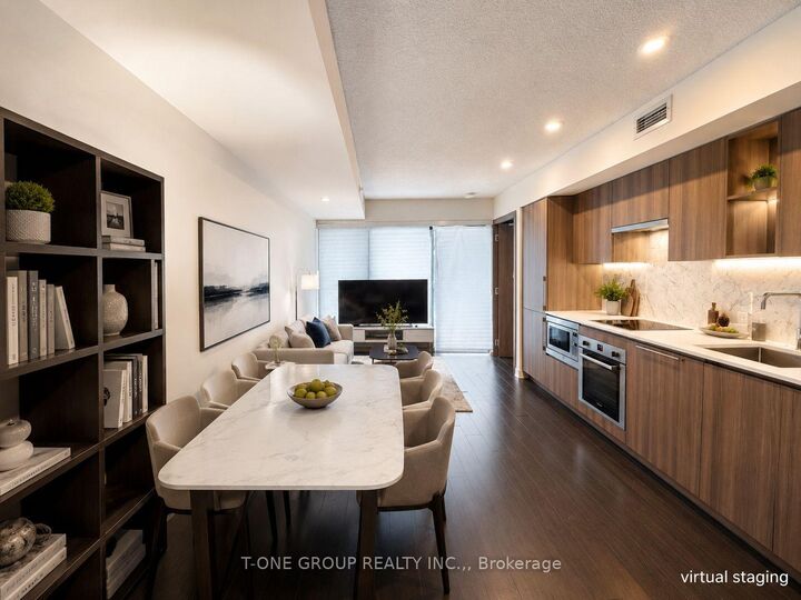 Property Photo:  19 Bathurst Street 1502  ON M5V 0N2 