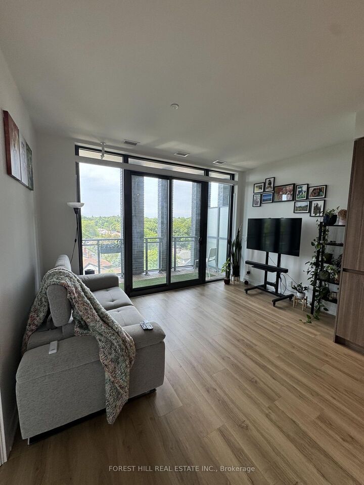 Property Photo: 1 Hillsdale Avenue 609 ON M4S 0E5