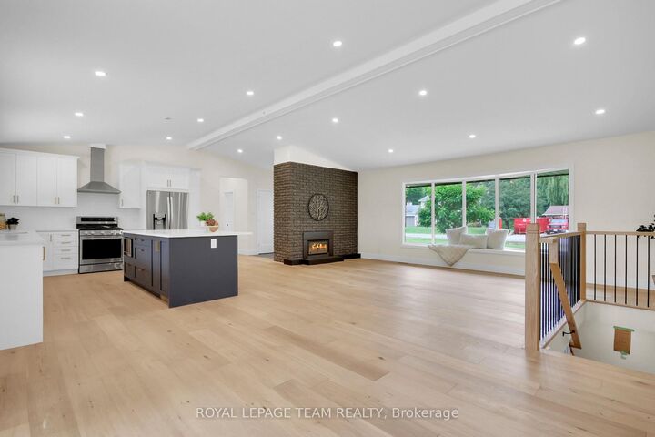 Property Photo: 6499 Bunker Road ON K4M 1B3