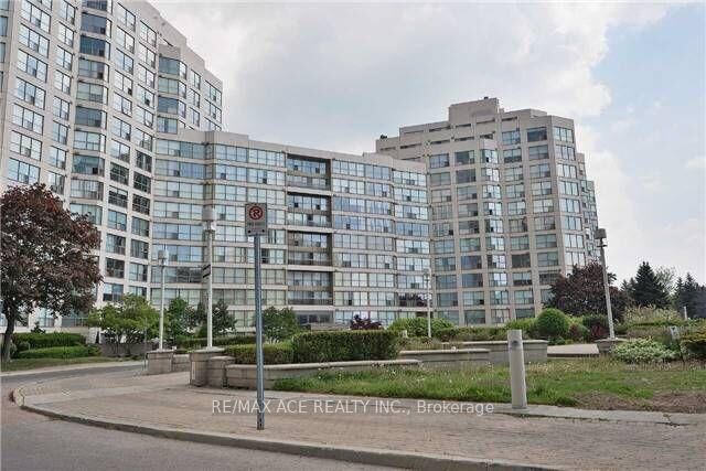 Property Photo: 2261 Lake Shore Boulevard W 301 ON M8V 3X1