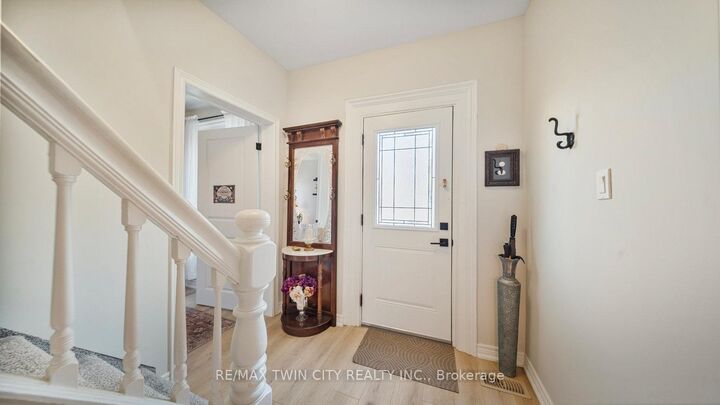 Property Photo: 116 Eagle Avenue ON N3S 1Z5