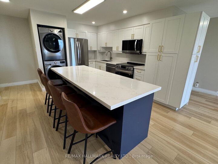 Property Photo: 8 Silver Bell Grove 1007 ON M1B 4Z3