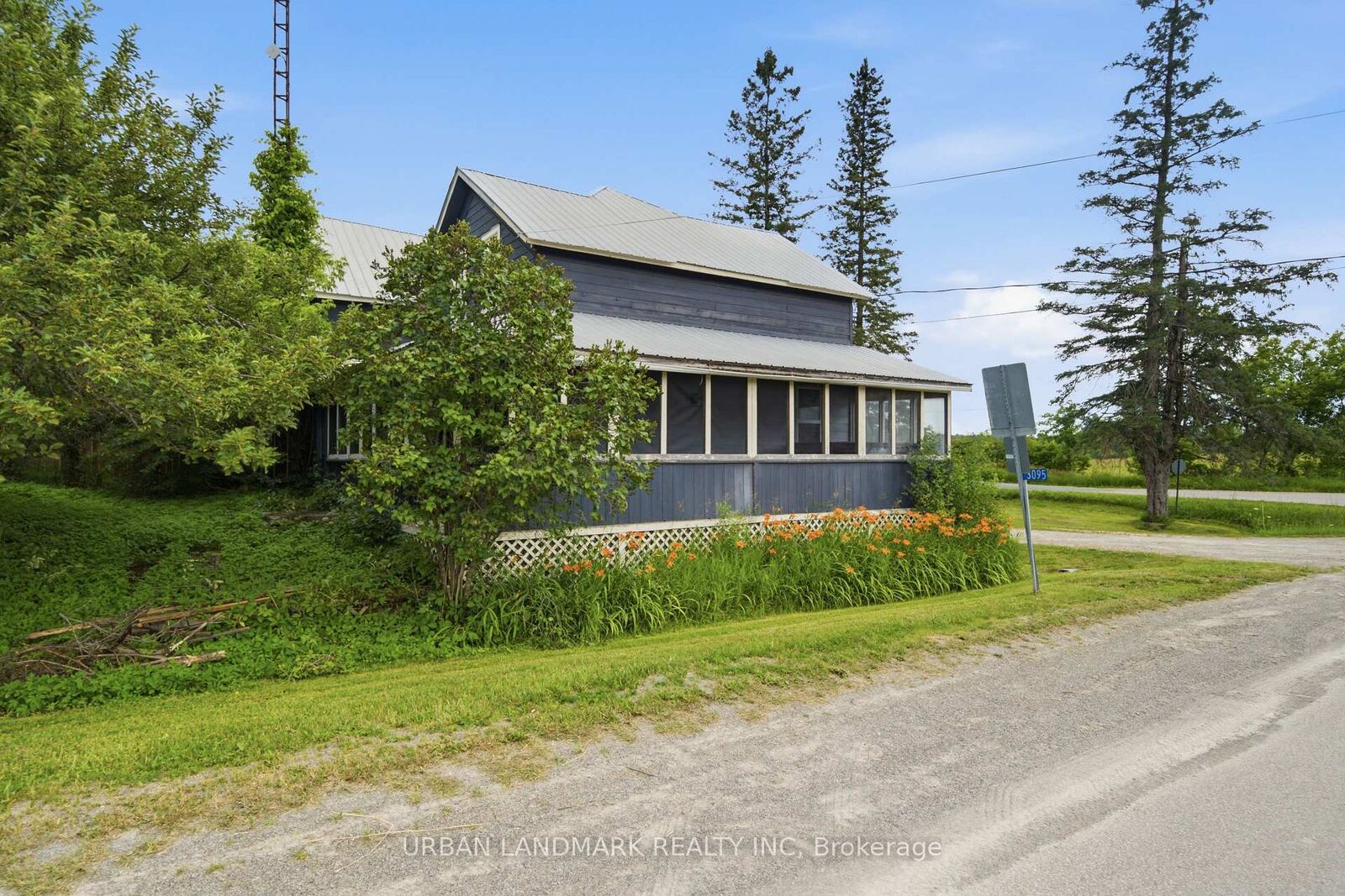 Property Photo: 3095 Cooper Road ON K0K 2K0