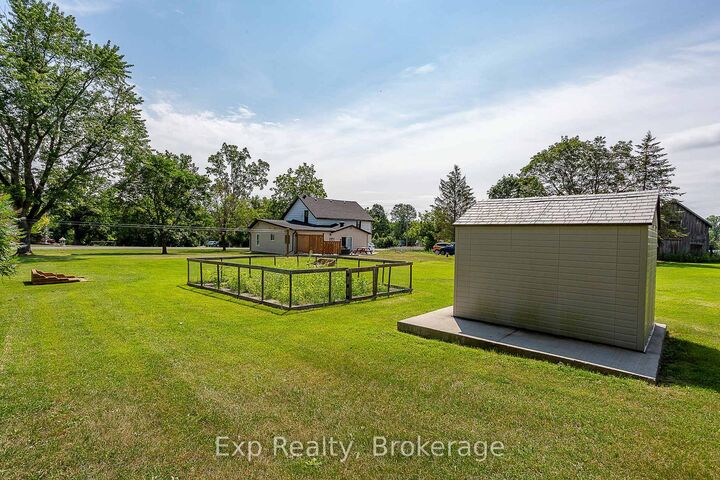 Property Photo: 94 Latta Drive ON K0K 2V0