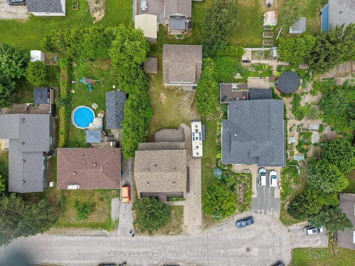 Property Photo: 243 Southview Crescent ON P2B 3C2