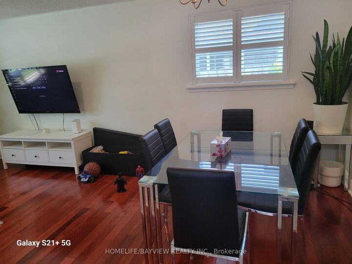 Property Photo:  141 Berner Trail  ON M1B 1B5 
