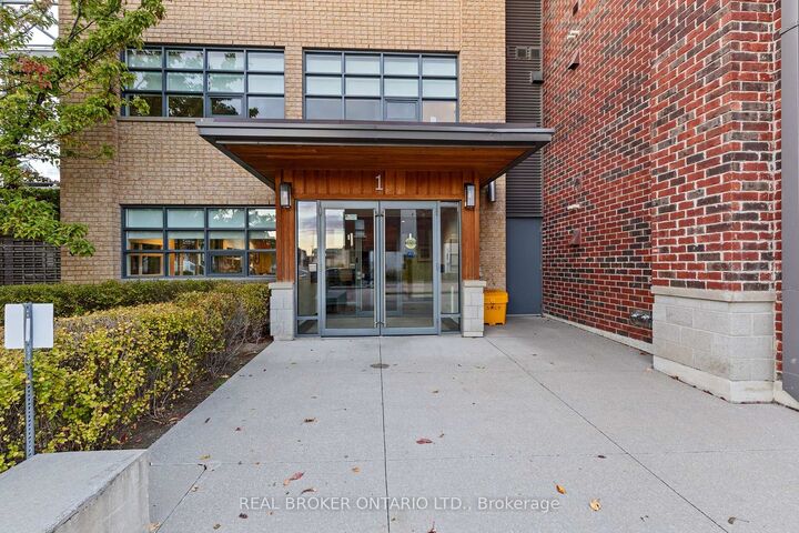 Property Photo: 1 Shipyard Lane 302 ON L9Y 0W2