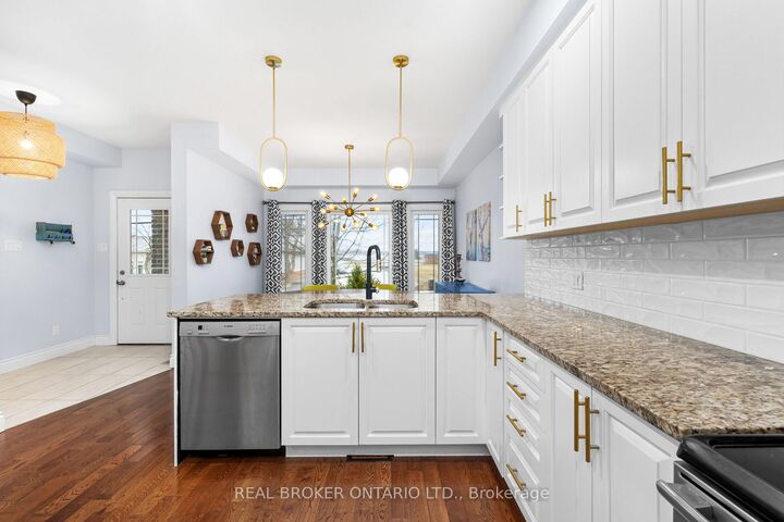 Property Photo: 6 Francis Street ON K7C 0C6