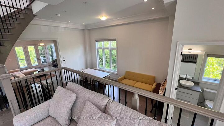 Property Photo: 145 English Oak Drive ON L4E 4G2