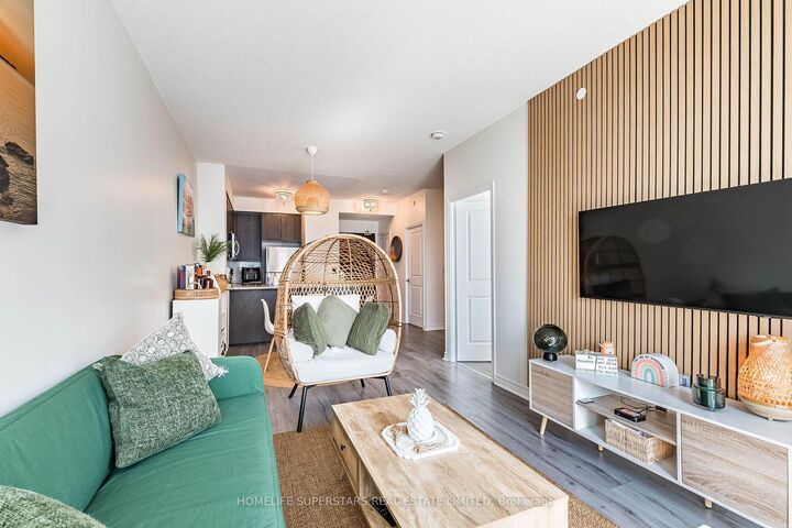Property Photo: 349 Rathburn Road W 2208 ON L5B 0G1