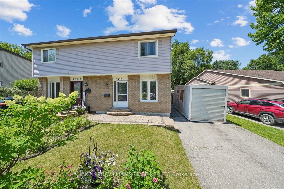 Property Photo: 2320 Middlesmoor Crescent ON L7P 3X7