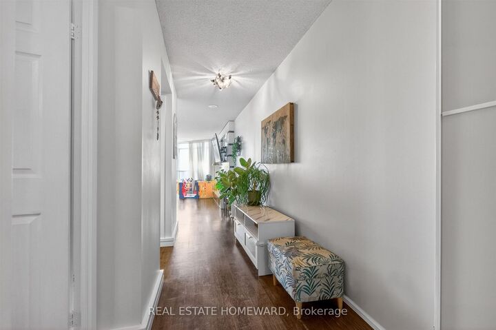 Property Photo:  30 Harrison Garden Boulevard 602  ON M2N 7A9 