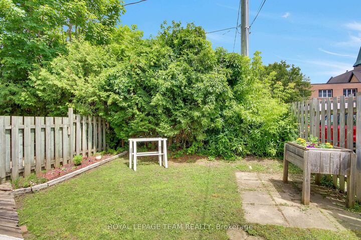 Property Photo:  307 Cyr Avenue  ON K1L 7N6 