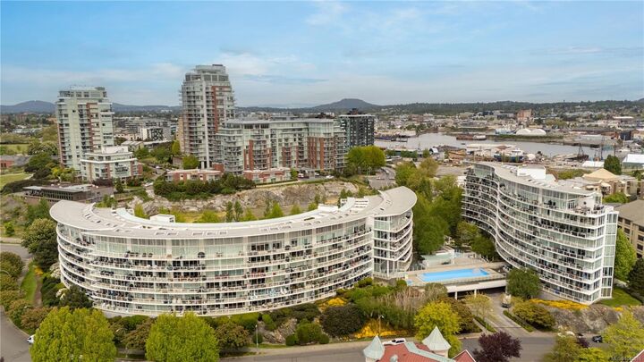 Property Photo: 68 Songhees Rd #120 BC V9A 0A3