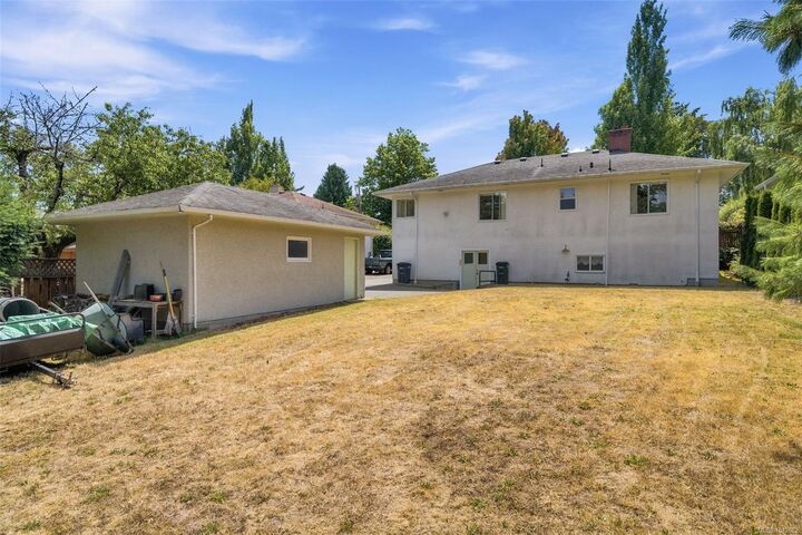 Property Photo: 2430 Camelot Rd BC V8N 1J3