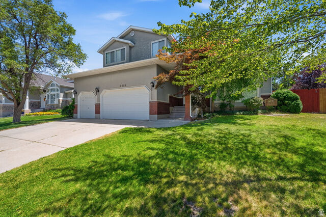 Property Photo: 6699 Benecia Dr UT 84121