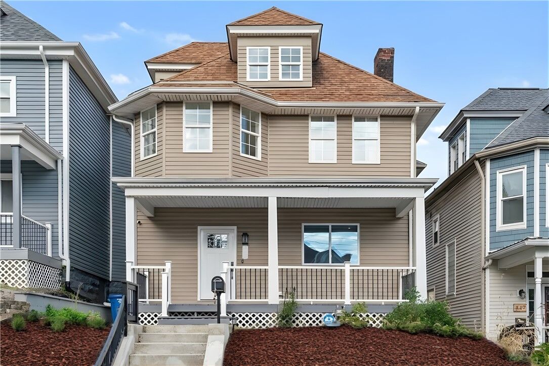 Property Photo:  445 N School St  PA 15202 