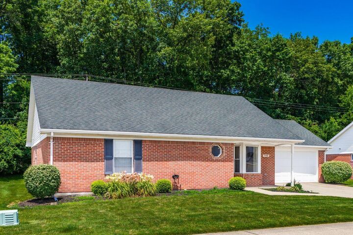 Property Photo:  1146 Old Farm Lane  OH 45503 