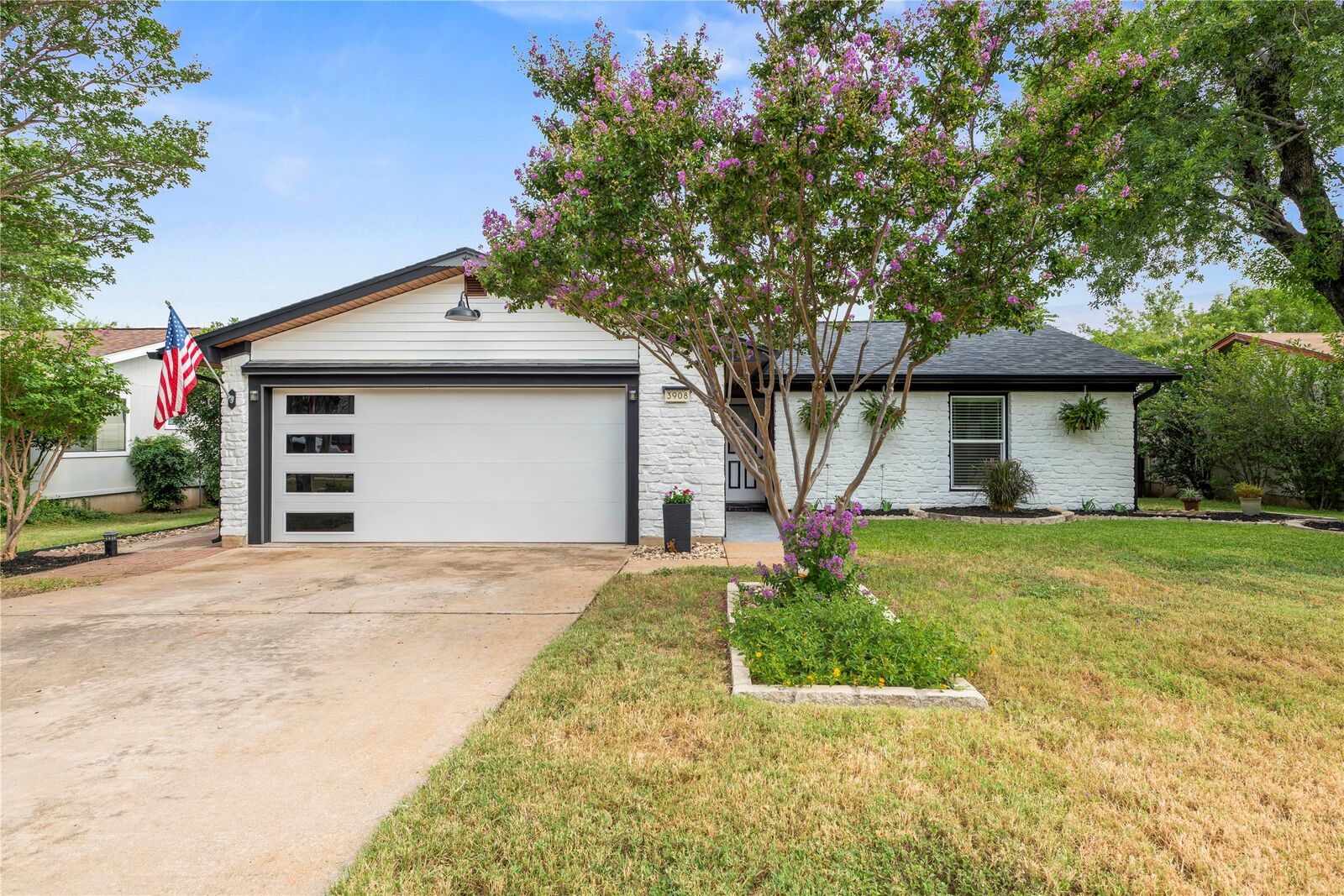 Property Photo:  3908 Rolling Hill Drive  TX 78681 