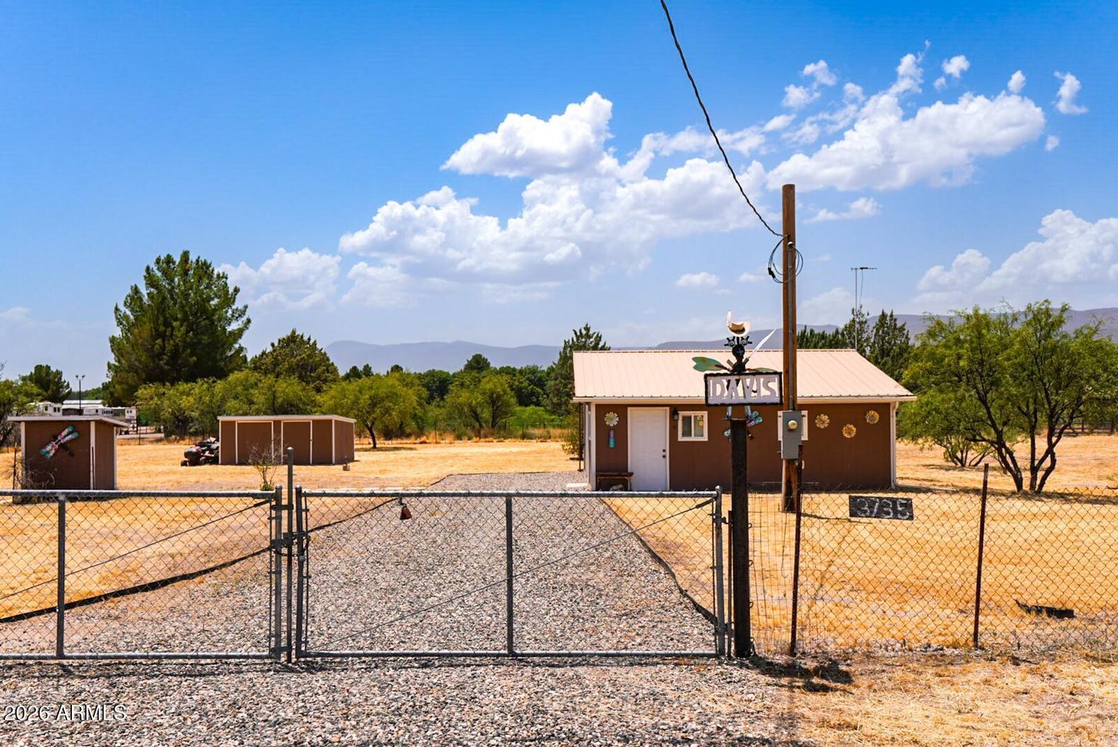 Property Photo: 3735 W Pike Pike AZ 86322