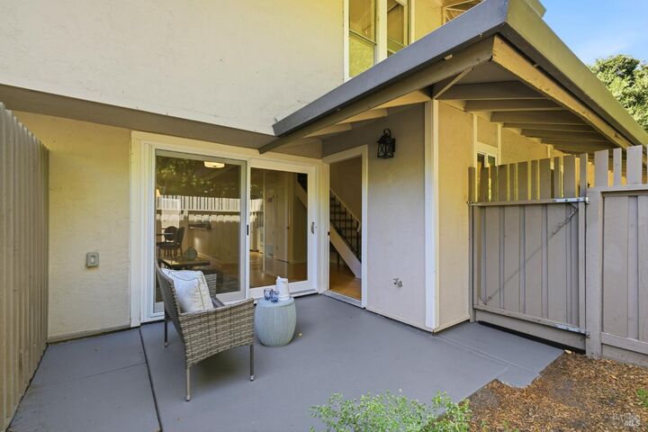 Property Photo:  245 Roundtree Way  CA 94903 