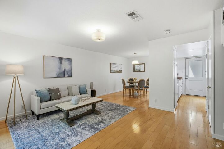 Property Photo:  245 Roundtree Way  CA 94903 