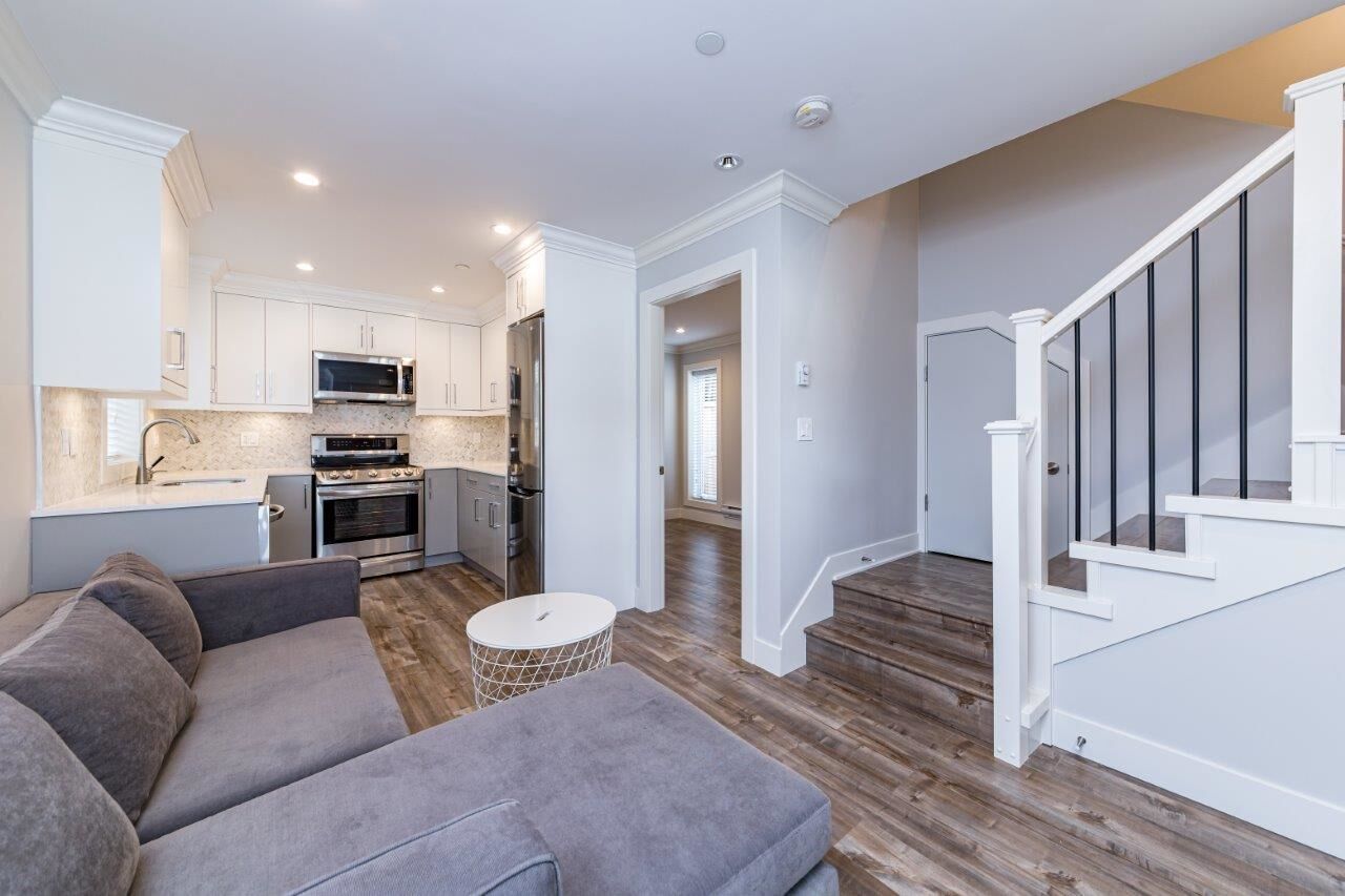 Property Photo:  2949 W 35th Avenue  BC V6N 2M5 