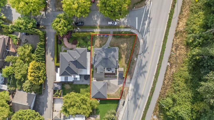Property Photo: 2510 Camrose Drive BC V5A 2Y5