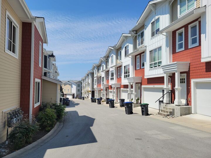 Property Photo: 16561 17A Avenue 119 BC V3Z 1J3