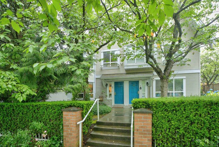 6577 Southoaks Crescent 2 — photo 1