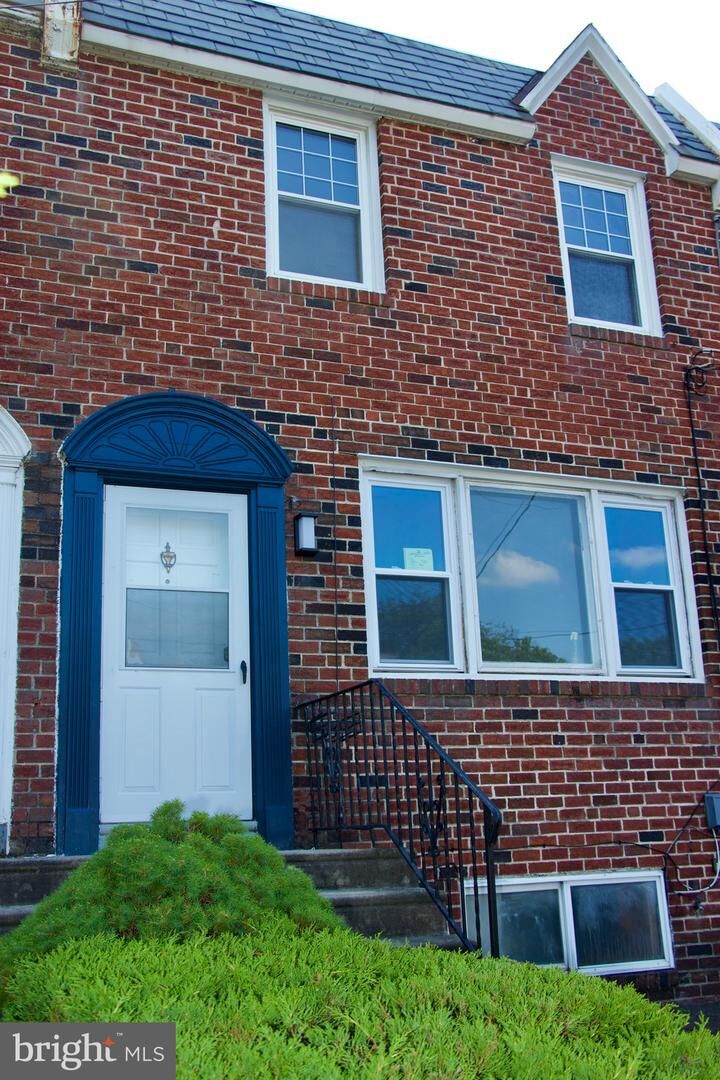 Property Photo:  606 Cedar Avenue  NJ 08108 
