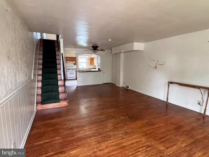 Property Photo: 122 Hamilton Street PA 19401