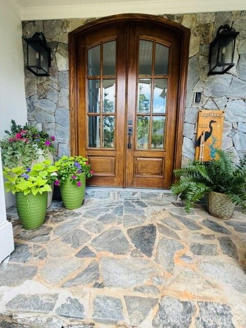 Property Photo: 16717 Yardarm Lane NC 28031
