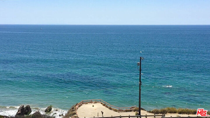 Property Photo: 17860 W Lecco Ln CA 90027