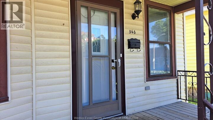 Property Photo: 363 McKay Ave ON N9B 1Z5