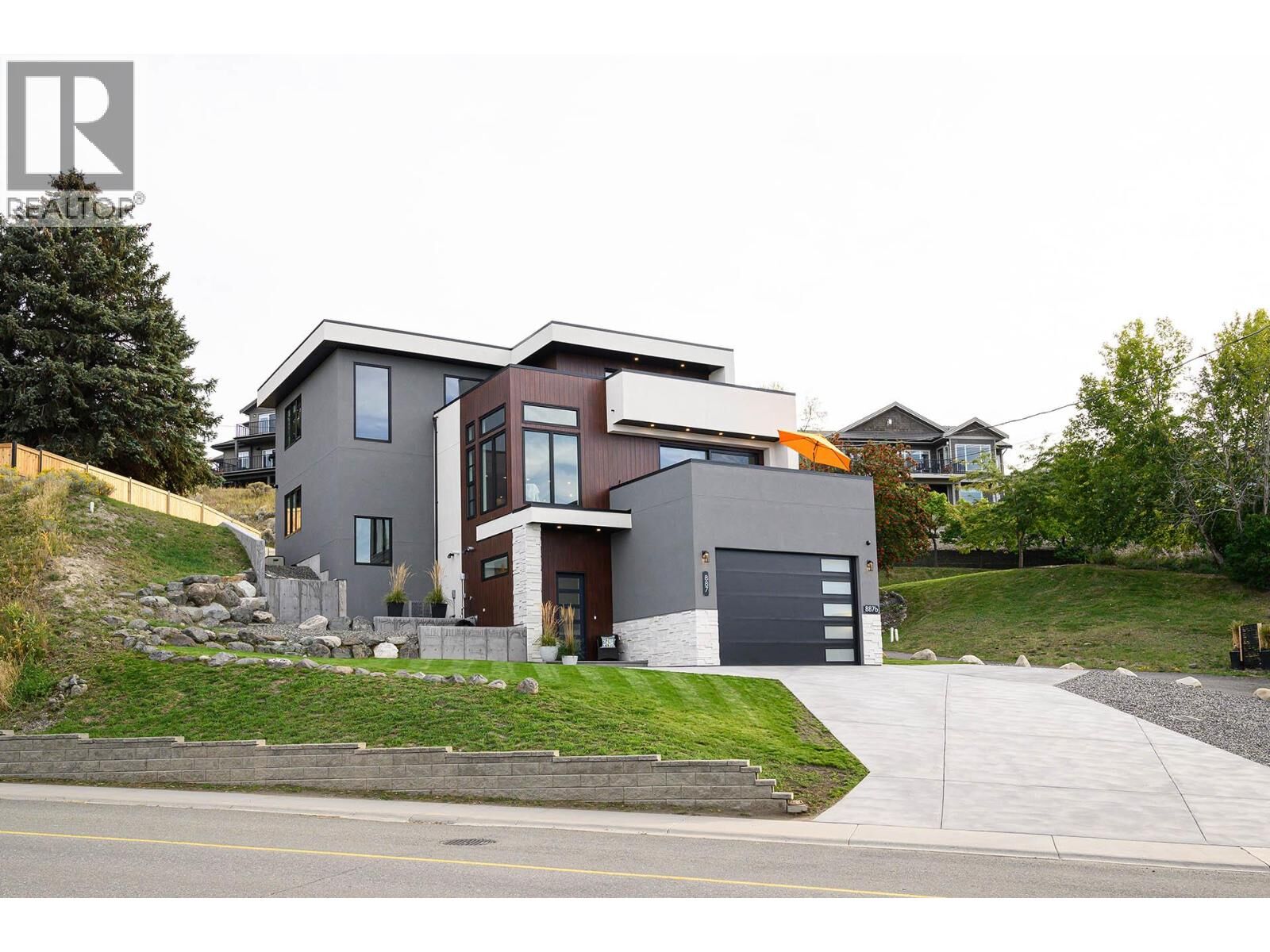 Property Photo: 887 Fernie Road BC V2C 1B4