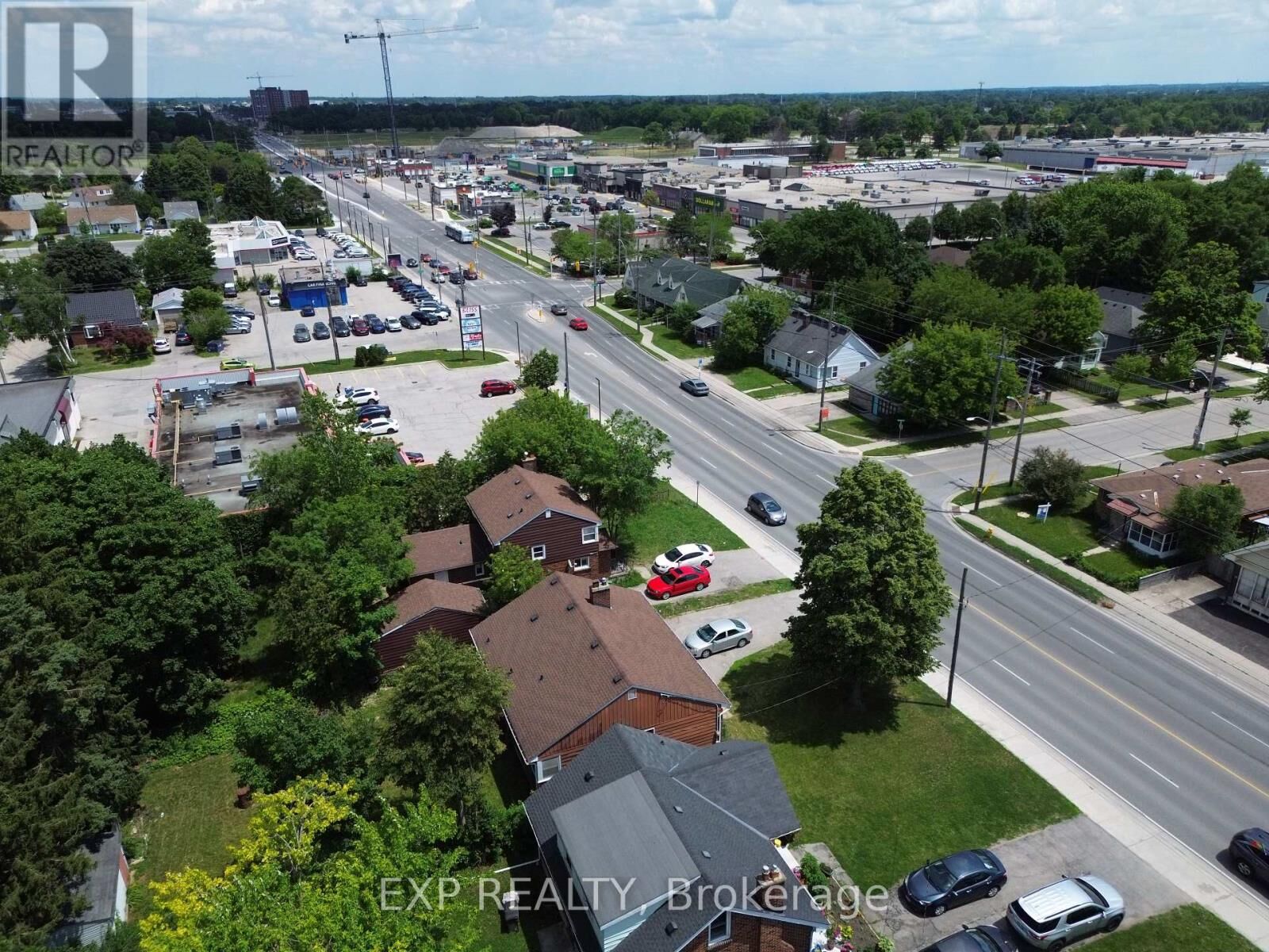 Property Photo:  1168 Oxford Street East 3  ON N5Y 3M1 