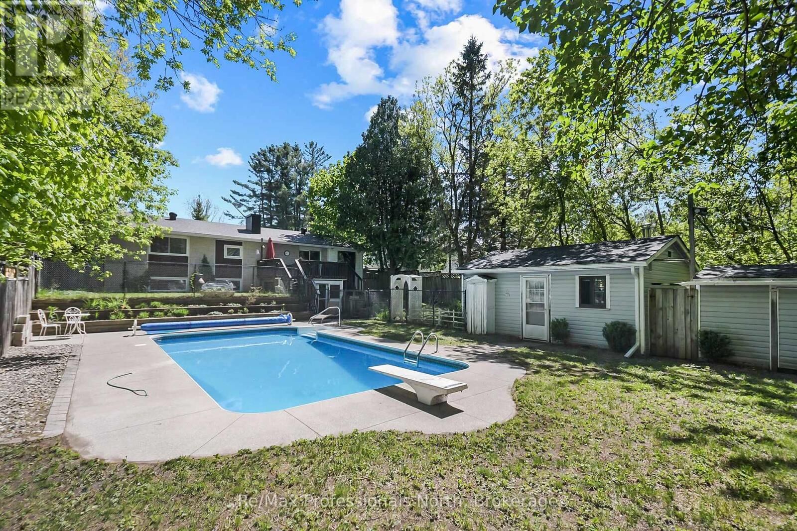 Property Photo: 110 Fraser Street ON P1P 1C9