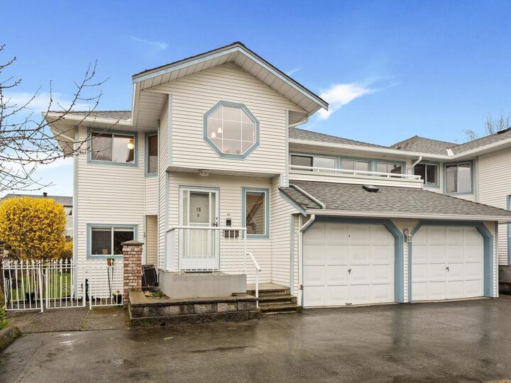 Property Photo: 19797 64 Avenue 16 BC V2Y 1G9